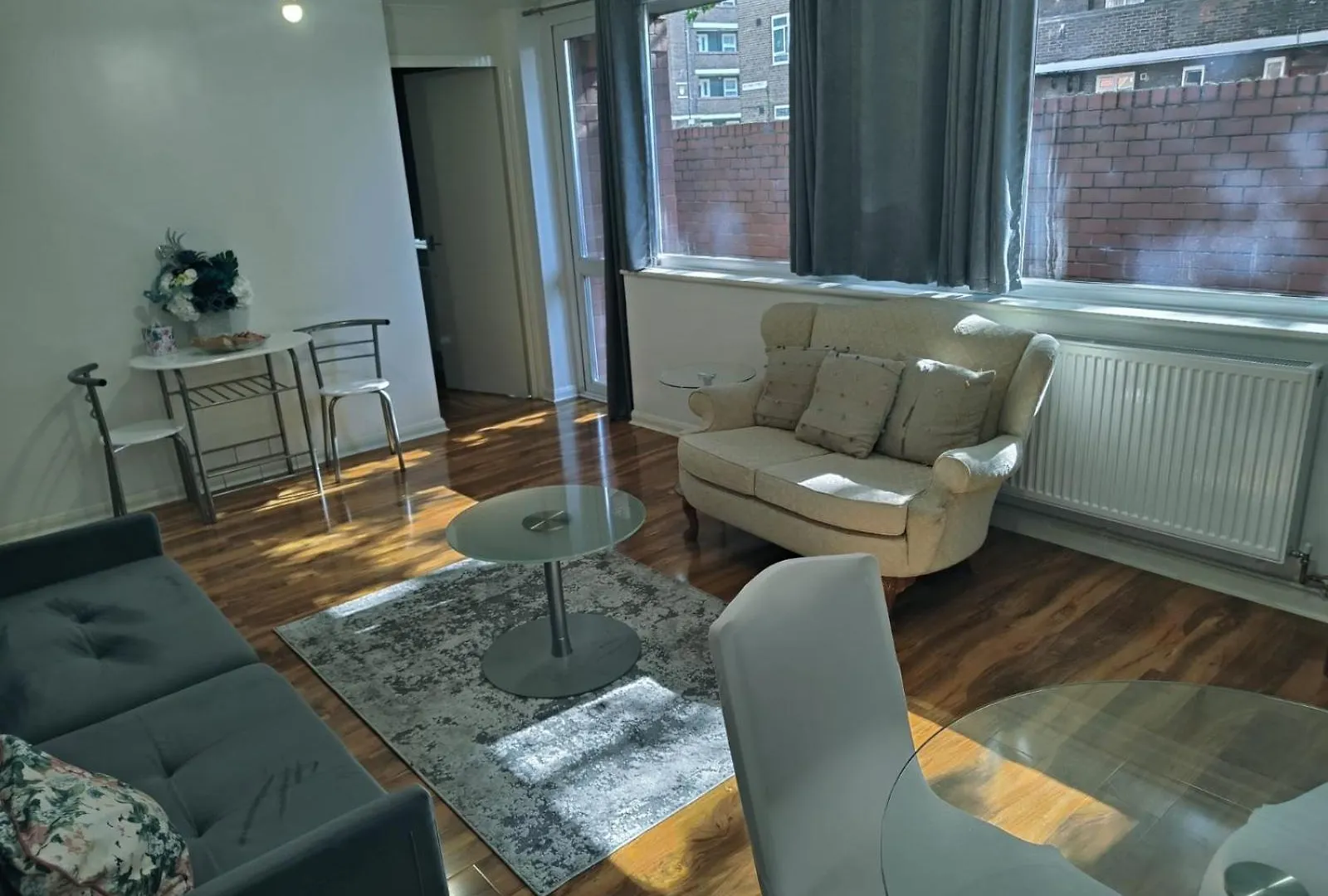ロンドンUrban Oasis With Private Terraceアパートメント イギリス